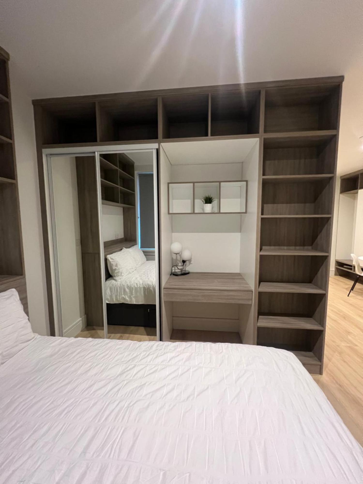 Voyager Haus Apartments, Ev Charging Stations, London Heathrow Airport, Lhr, Terminal 4, Re-energise & Go