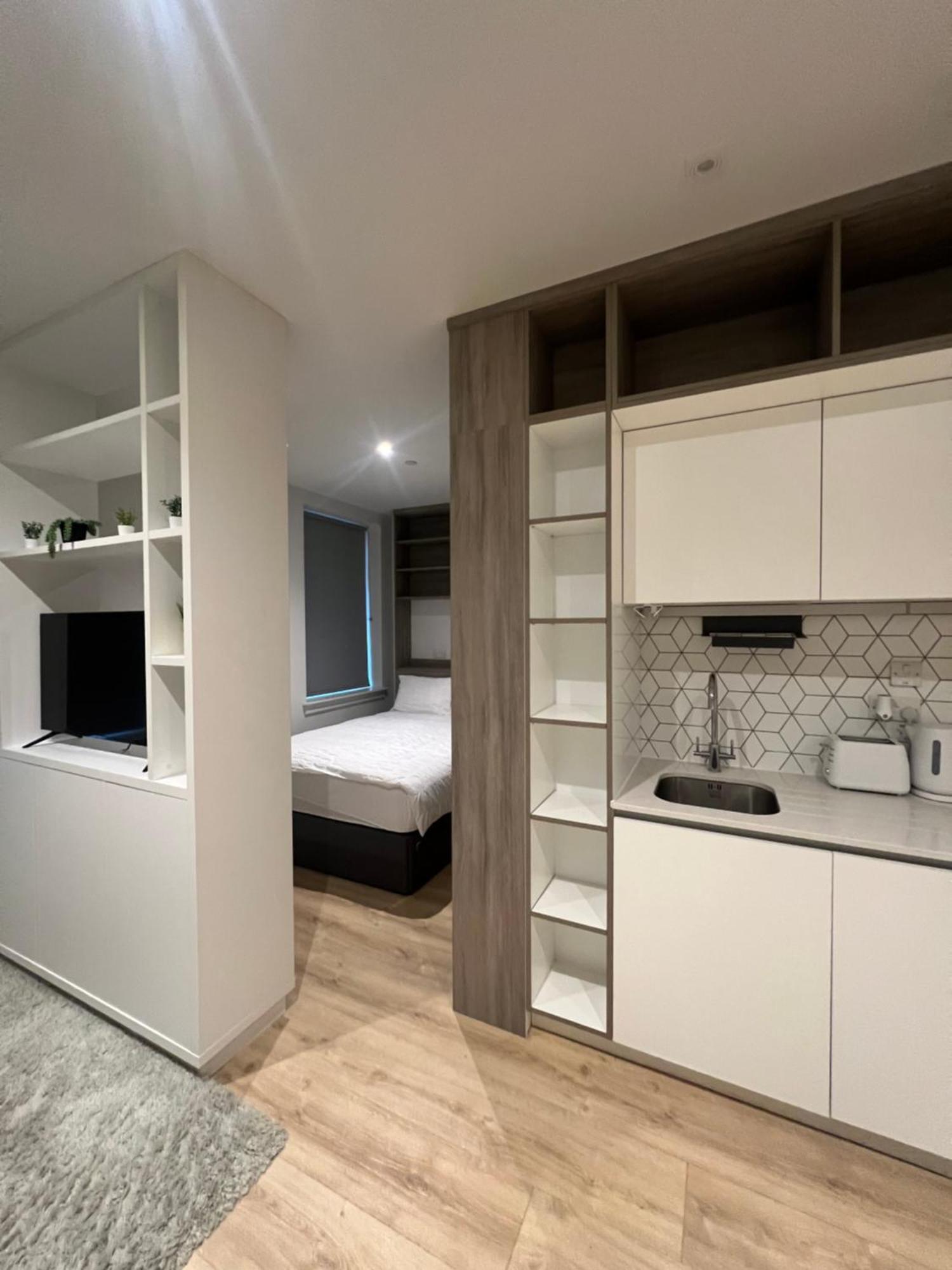 Voyager Haus Apartments, Ev Charging Stations, London Heathrow Airport, Lhr, Terminal 4, Re-energise & Go